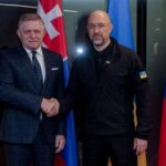 Ukraine will not renew its gas transit agreement with Russia after the contract expires at the end of 2024, Ukrainian Prime Minister Denis Shmygal told Slovak Prime Minister Robert Fiсo during a meeting

"Ukraine's strategic goal is to impose sanctions on the Russian gas molecule, to deprive th...