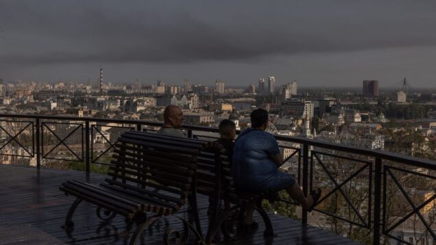 Ukrainian and Russian officials to resume discussions on stopping energy