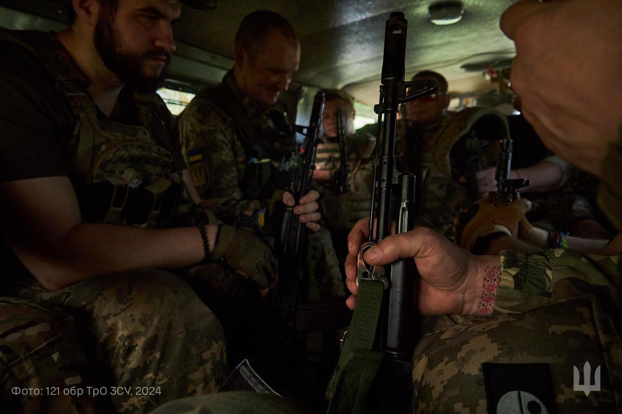 ukrainian-soldiers