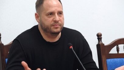 Zelenskyy’s aide: Russia must return to pre-2022 positions before peace