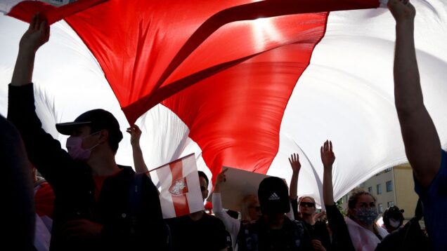 Belarus cracks down ahead of January election, over 100 people