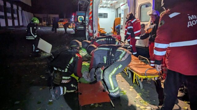 Russian attack on Zaporizhzhia kills 1, injures at least 20,