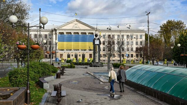 Russian attack on Zaporizhzhia kills 6, injures 9