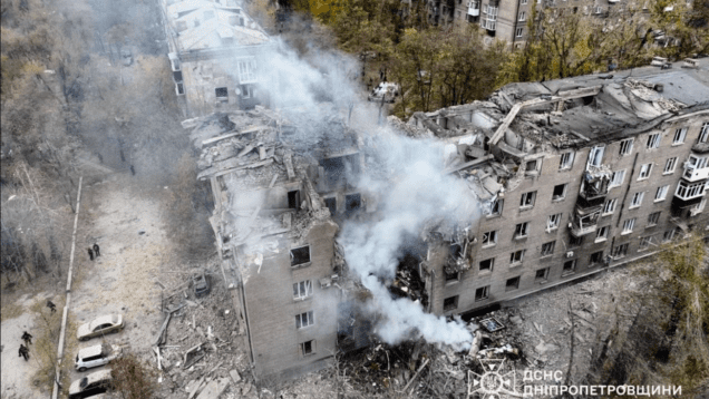 Russian missile strike on high-rise building in Kryvyi Rih kills