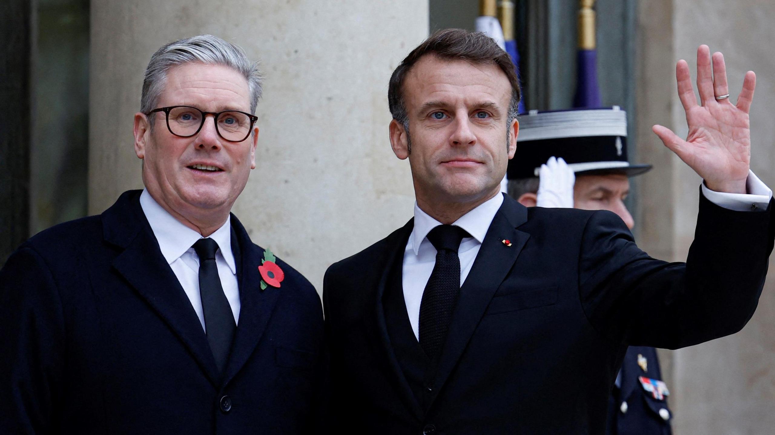 Keir Starmer and Emmanuel Macron in Paris