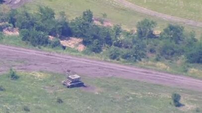 Ukraine Counteroffensive — Russian TOS-1 Destroyed By M109 Artillery Near