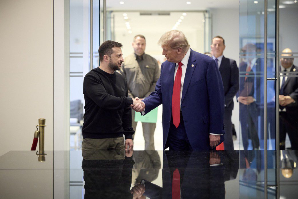 President of Ukraine Volodymyr Zelenskyy, meets with former US President Donald Trump in New York on 27 September 2024.