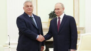 Pro-Moscow Orbán meets Trump, Musk to discuss his Ukraine “peace”