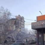 Russia strikes apartment building in Kryvyi Rih on Christmas Eve, at least 6 injured