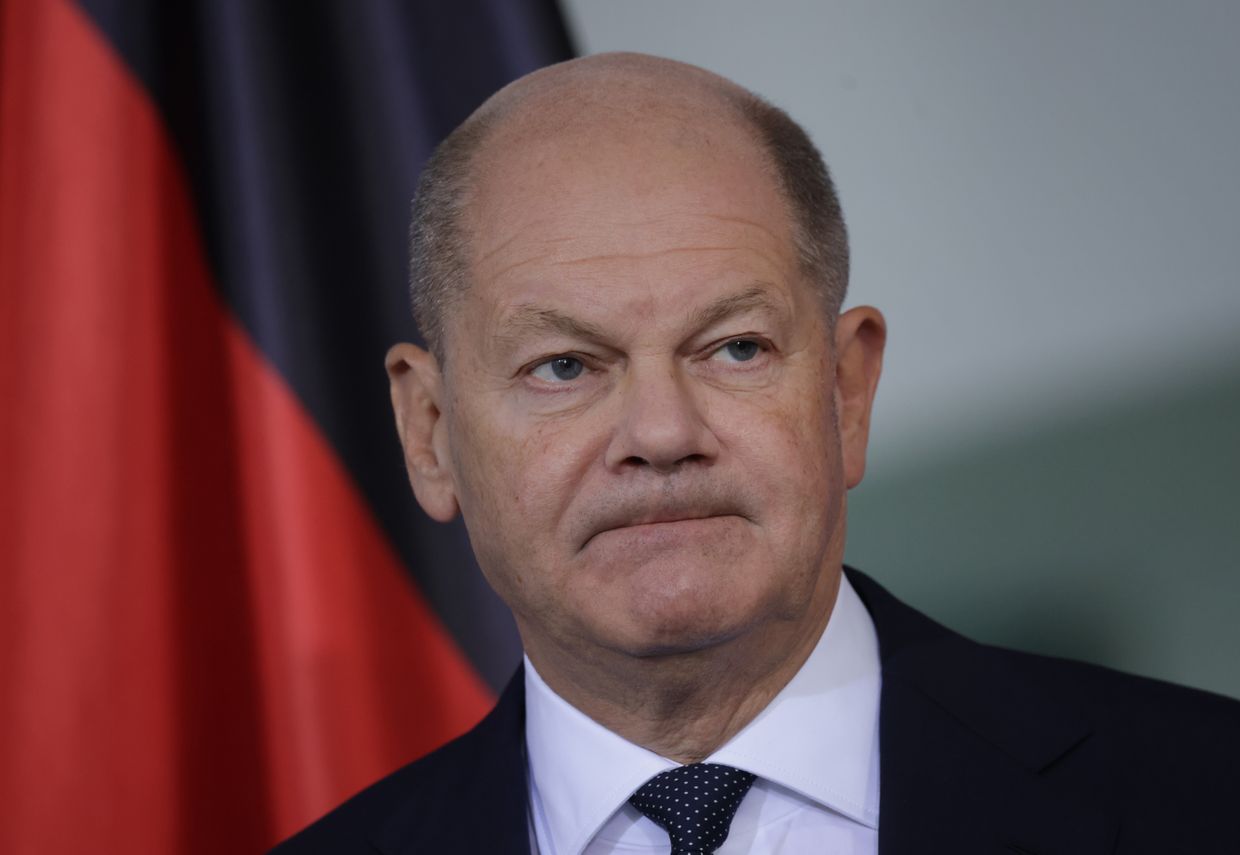 Scholz's Social Democratic Party rejects sending Taurus missiles to Ukraine in election program, media reports