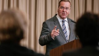 German defense minister arrives in Kyiv to discuss Ukraine aid