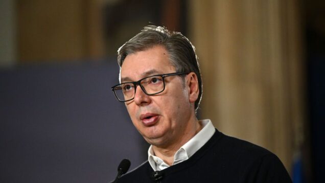 Serbian president offers to host Trump-Putin meeting in Belgrade