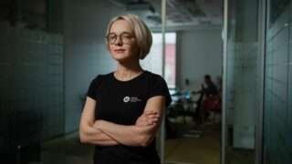 Supervisory board extends arms procurement head's contract, initiates audit following