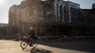 Ukraine blows up mine shaft to hamper Russian advance to