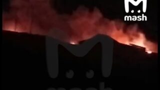 Russian Tu-22M Bomber Crashes in Irkutsk!