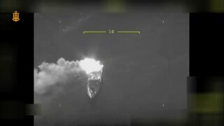 Bayraktar Returns! Destroys a Russian Boat Near Tendrovo Spit, Kherson