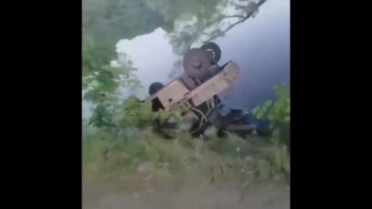 Russia Gets in a Pickle in Kherson: Golf Cart Falls