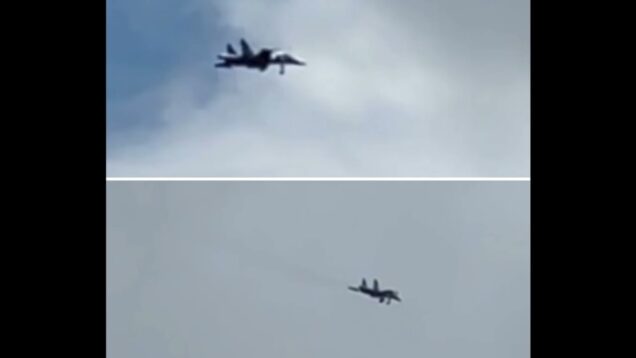 Russian Su-34 Crashes Near Savasleika Air Base After Landing Gear